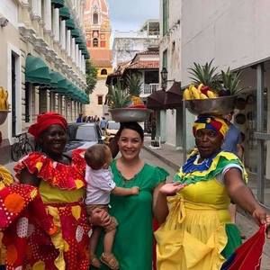 Meet your Posher, Leslie